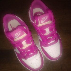 Girl's Nike Dunk